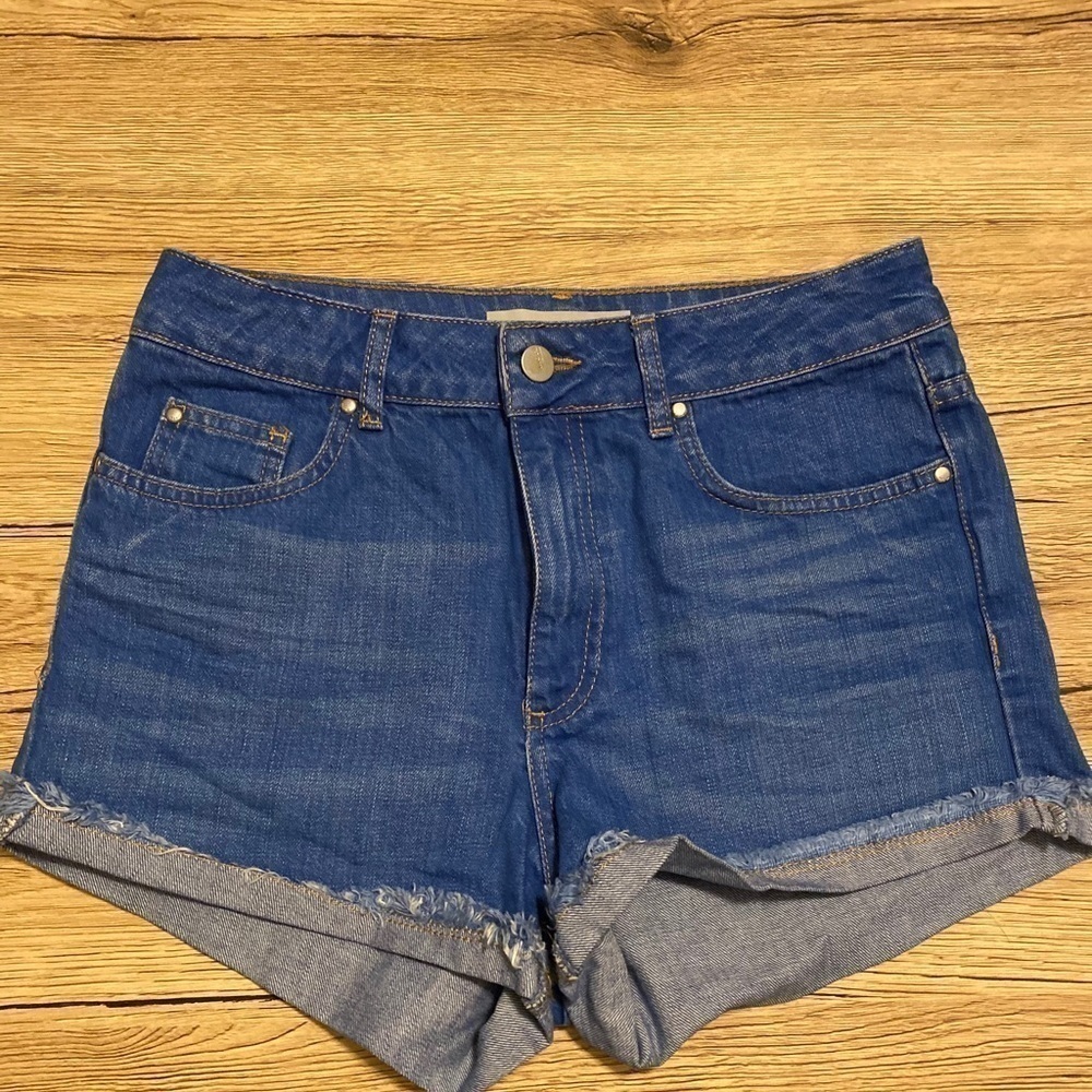 Topshop denim shorts size 28